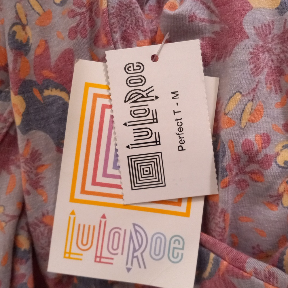 LuLaRoe M Perfect T Tee Shirt Floral NWT - Picture 9 of 9
